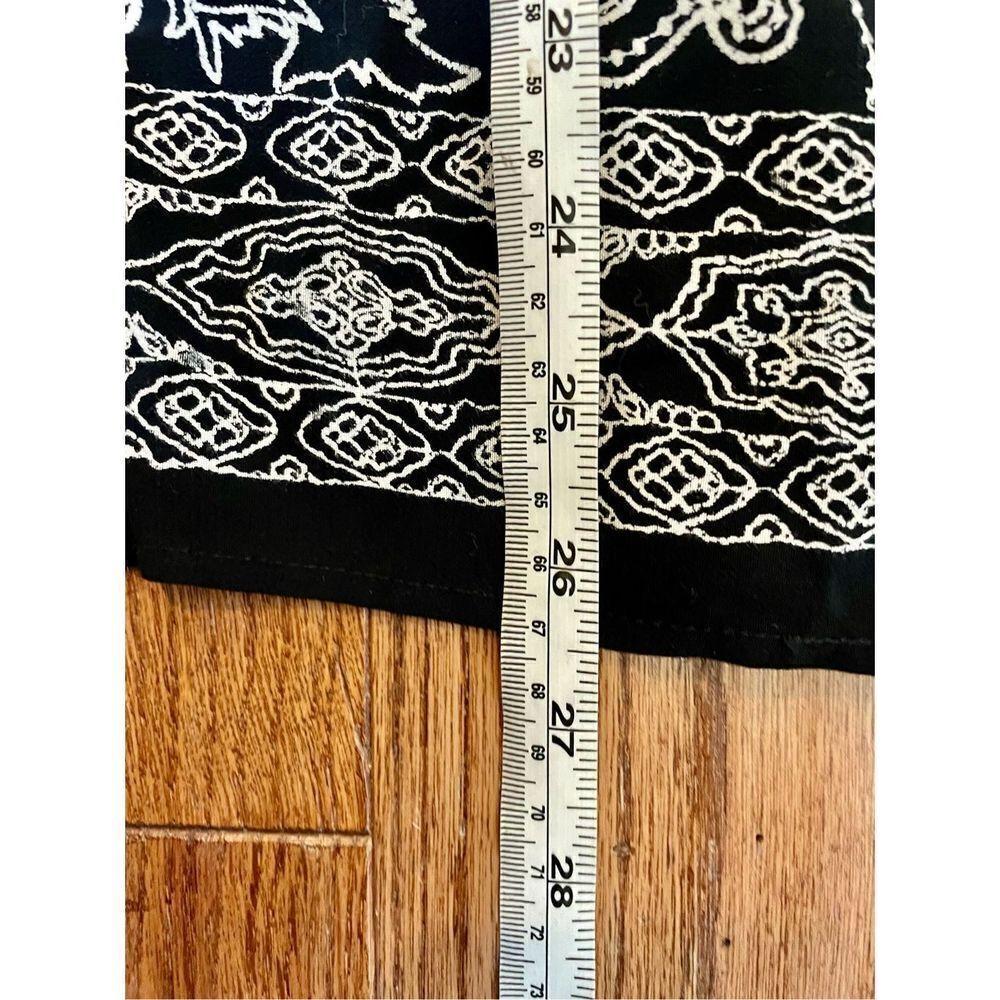 Loft black printed Pom trim tank size m - Picture 9 of 11